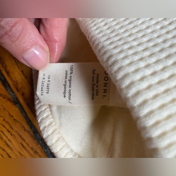 DONNI. THERMAL BRA TOP size small - Picture 4 of 6